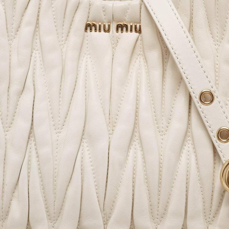 Pre Owned Miu Miu White Matelasse Leather Shoulder Bag