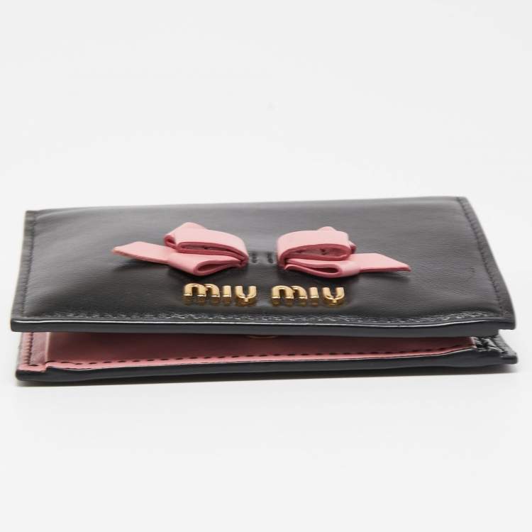 Pre Owned Miu Miu Black/Pink Leather Bow Flap Card Case