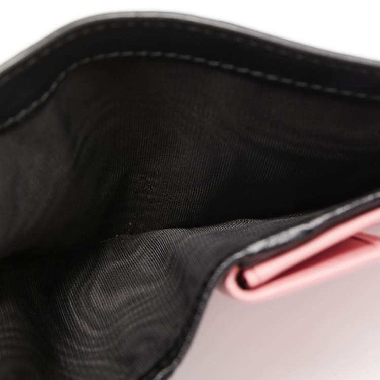 Pre Owned Miu Miu Black/Pink Leather Bow Flap Card Case