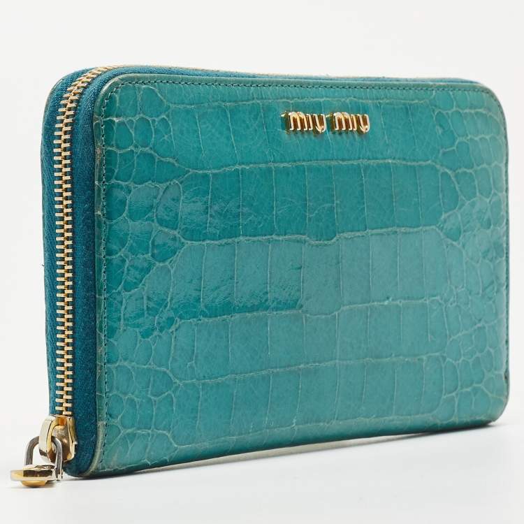 Pre Owned Miu Miu Green Croc Embossed Leather Zip Around Wallet