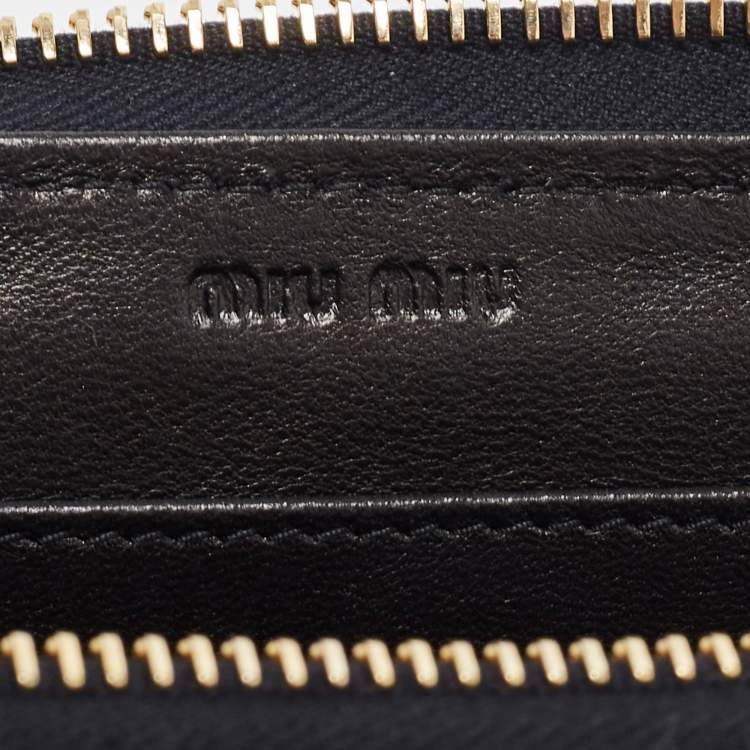 Pre Owned Miu Miu Tri Color Mixed Quilted Leather Zip Around Continental Wallet