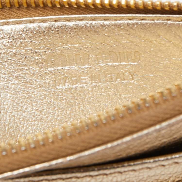 Pre Owned Miu Miu Metallic Gold Leather Madras Zip Card Case