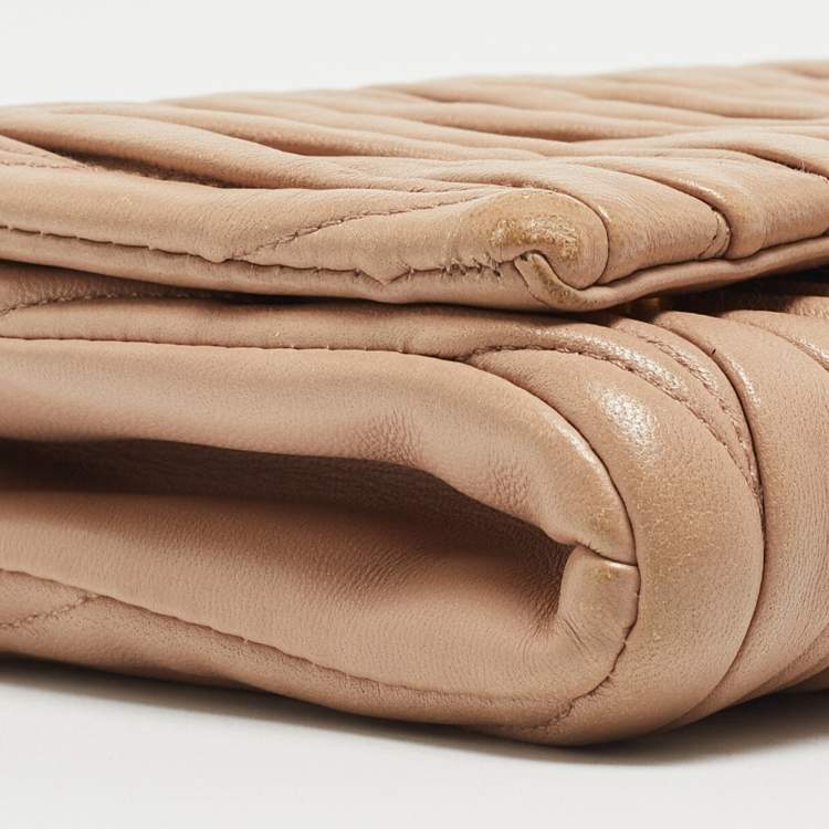 Pre Owned Miu Miu Beige Matelassé Leather Crossbody Bag