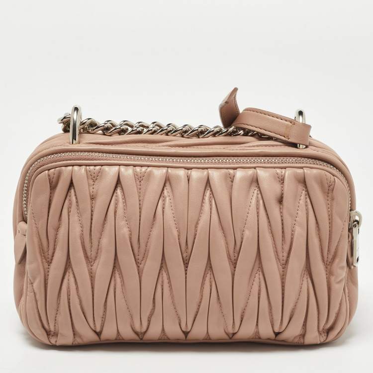 Pre Owned Miu Miu Dusty Pink Matelassé Leather Double Zip Crossbody Bag