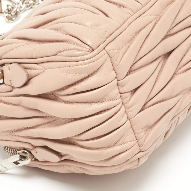 Pre Owned Miu Miu Dusty Pink Matelassé Leather Double Zip Crossbody Bag