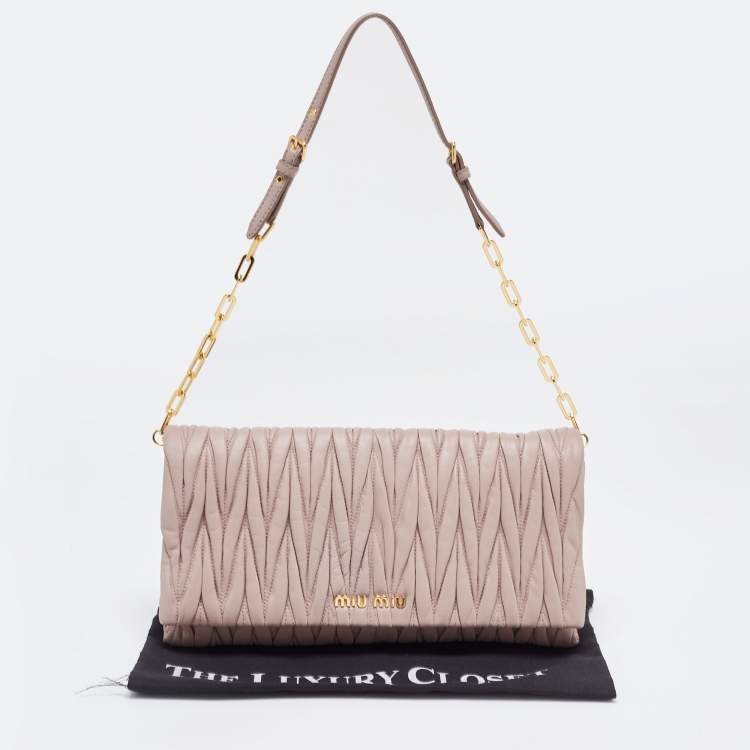 Pre Owned Miu Miu Old Rose Matelasse Leather Flap Chain Clutch 