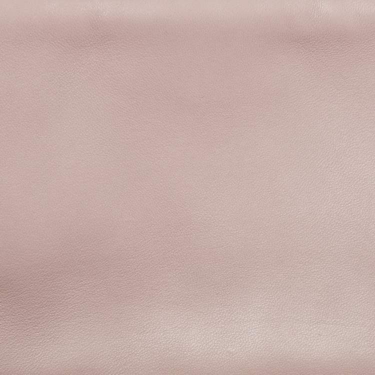 Pre Owned Miu Miu Old Rose Matelasse Leather Flap Chain Clutch 