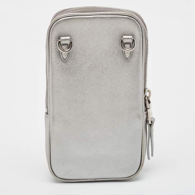 Pre Owned Miu Miu Silver Matelasse Leather Phone Holder Crossbody Bag