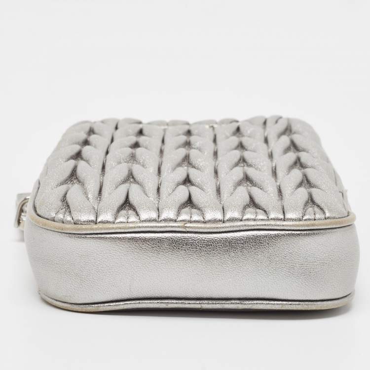 Pre Owned Miu Miu Silver Matelasse Leather Phone Holder Crossbody Bag