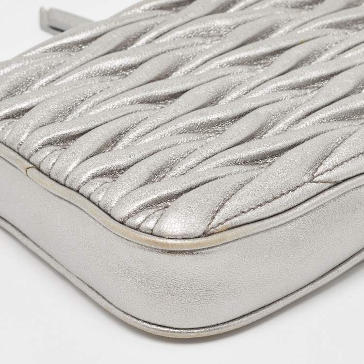 Pre Owned Miu Miu Silver Matelasse Leather Phone Holder Crossbody Bag