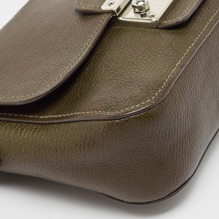 مملوكة مسبقًا Miu Miu Green Madras Leather Pushlock Flap Crossbody Bag