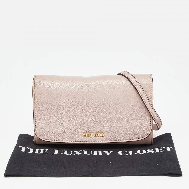 مملوكة مسبقًا Miu Miu Pink Madras Leather Flap Crossbody Bag