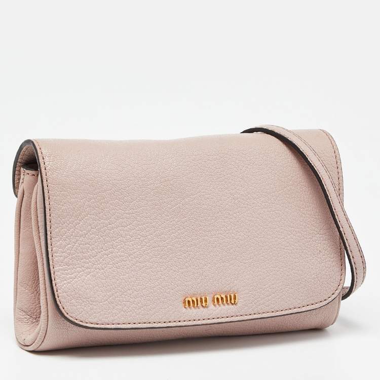 مملوكة مسبقًا Miu Miu Pink Madras Leather Flap Crossbody Bag