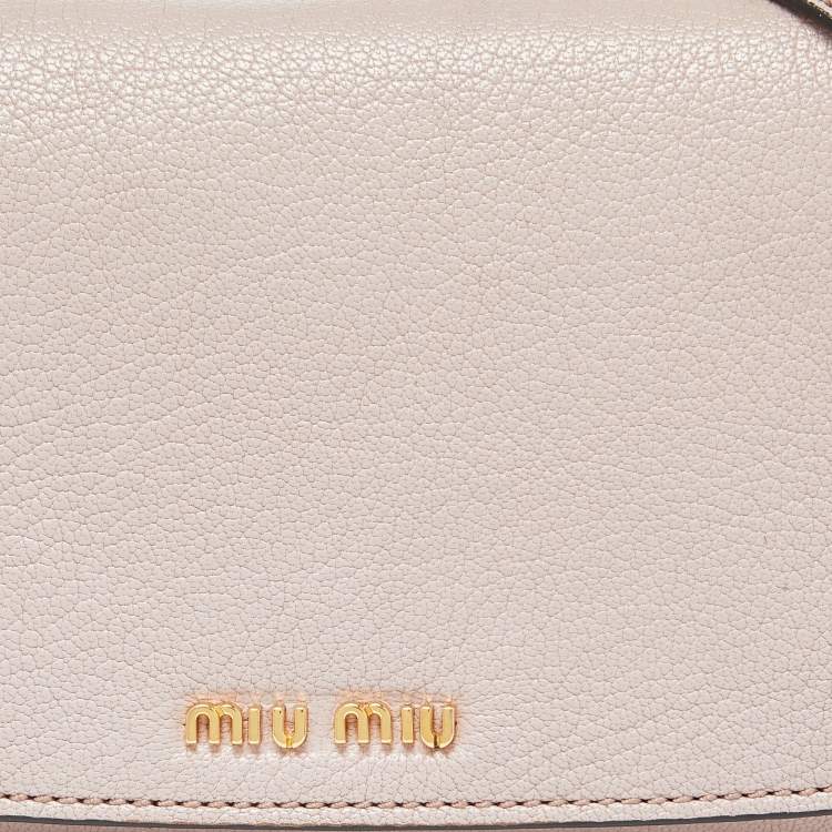 مملوكة مسبقًا Miu Miu Pink Madras Leather Flap Crossbody Bag