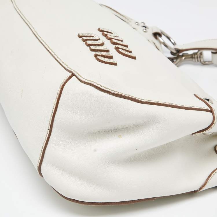 Pre Owned Miu Miu White Leather Floral Cut Hobo