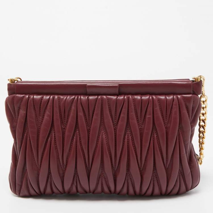 Pre Owned Miu Miu Burgundy Matelassé Leather Frame Chain Clutch