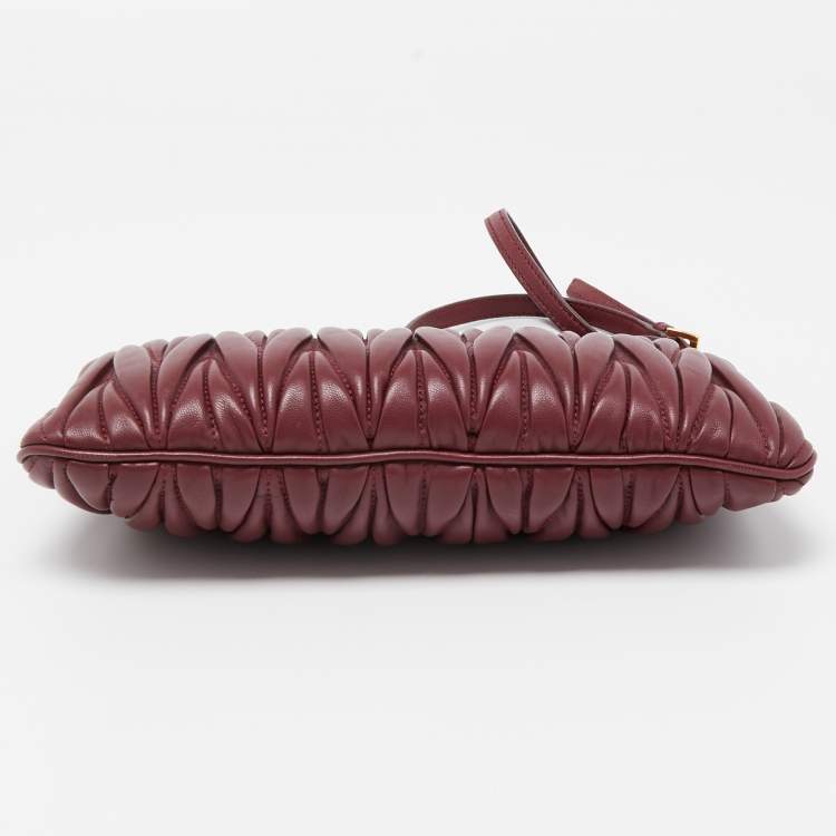 Pre Owned Miu Miu Burgundy Matelassé Leather Frame Chain Clutch