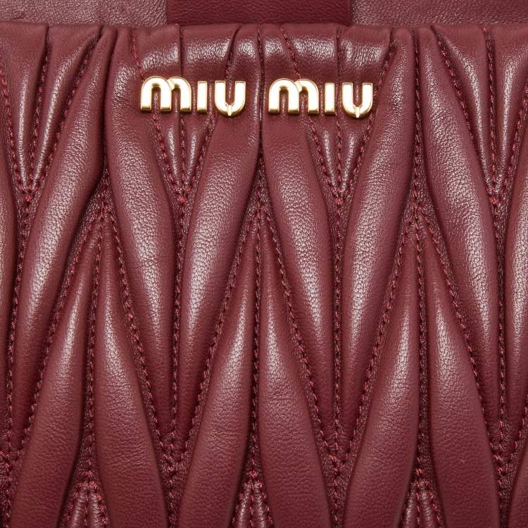 Pre Owned Miu Miu Burgundy Matelassé Leather Frame Chain Clutch
