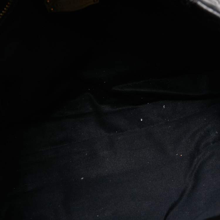 Pre Owned Miu Miu Black Patent Leather Gaufre Tote