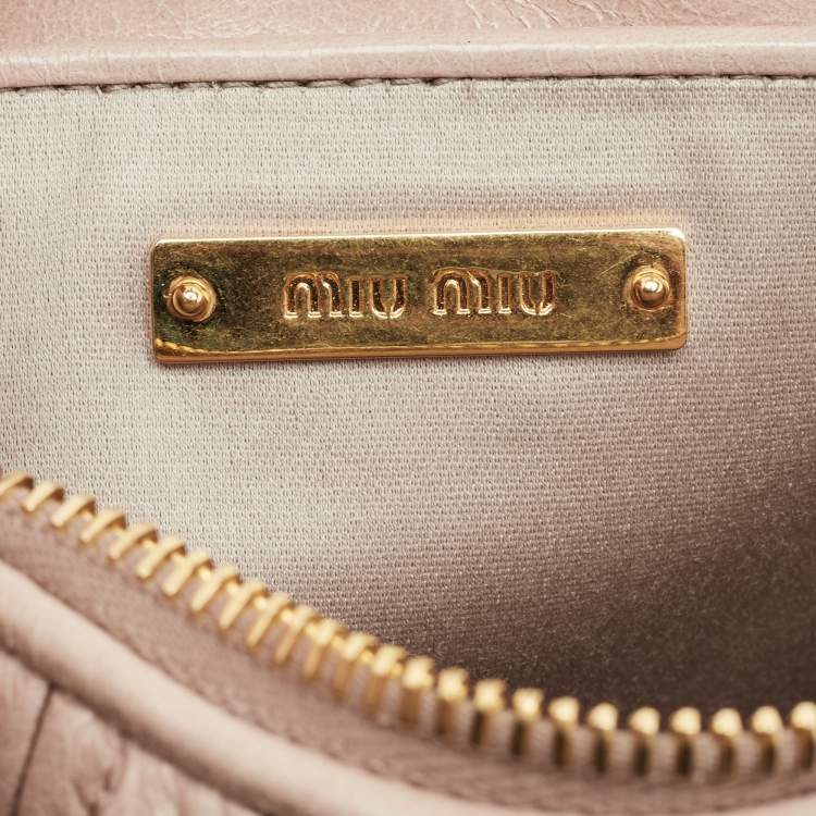 Pre Owned Miu Miu Dusty Pink Matelasse Leather Zip Baguette Bag