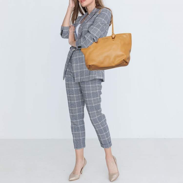 Pre Owned Miu Miu Beige Leather Shopper Tote 