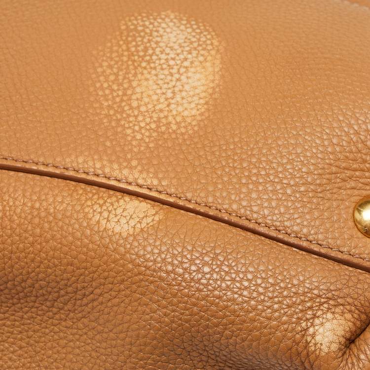Pre Owned Miu Miu Beige Leather Shopper Tote 