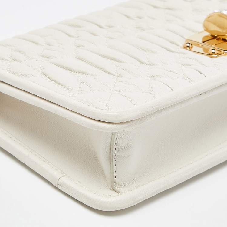 Pre Owned Miu Miu Off White Matelasse Leather Wallet on Chain