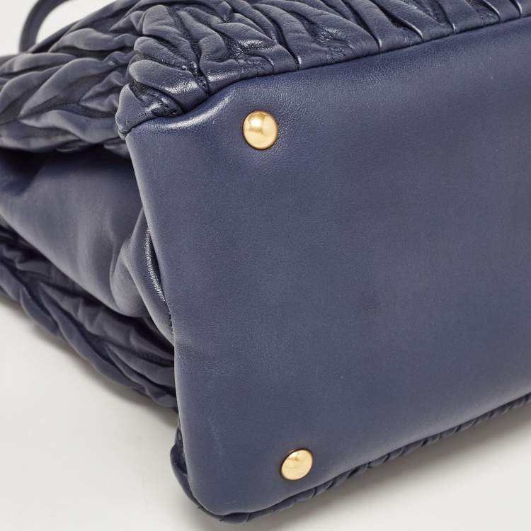 Pre Owned Miu Miu Navy Blue Matalasse Leather Tote