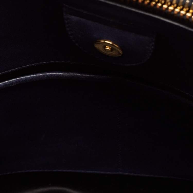 Pre Owned Miu Miu Navy Blue Matalasse Leather Tote