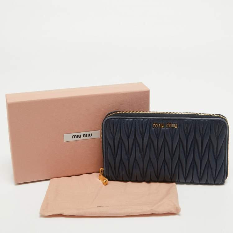 Pre Owned Miu Miu Navy Blue Matelasse Leather Zip Around Wallet