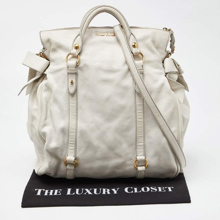 Pre Owned Miu Miu White Leather Fold Over Bow Bag