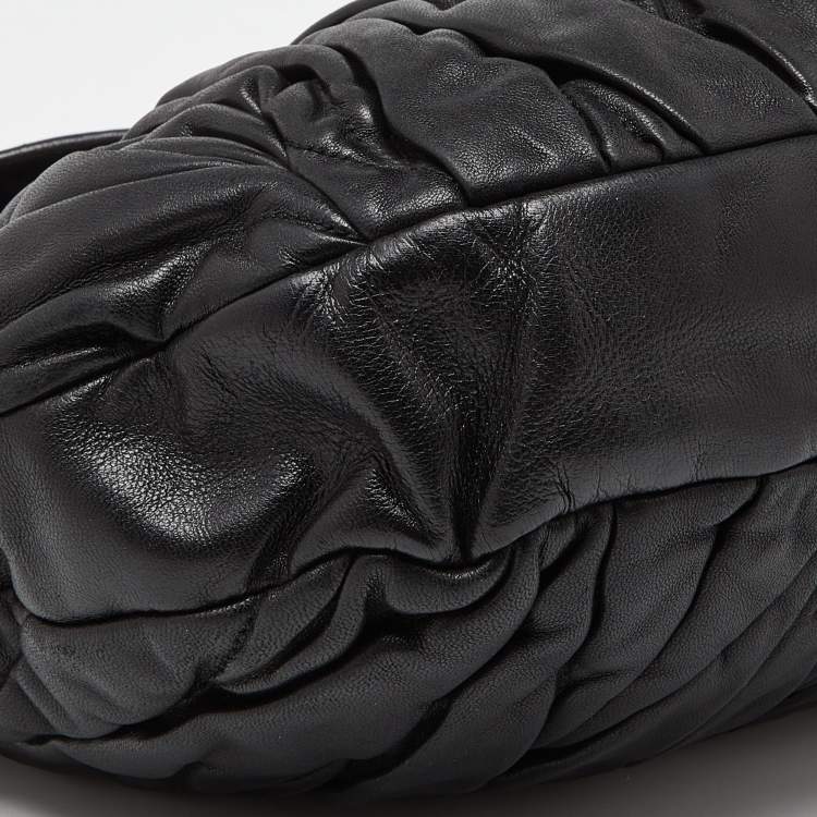 Pre Owned Miu Miu Black Matelassé Leather Coffer Hobo