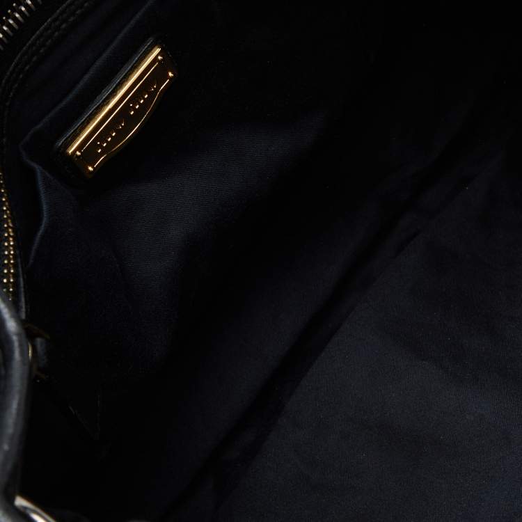 Pre Owned Miu Miu Black Matelassé Leather Coffer Hobo