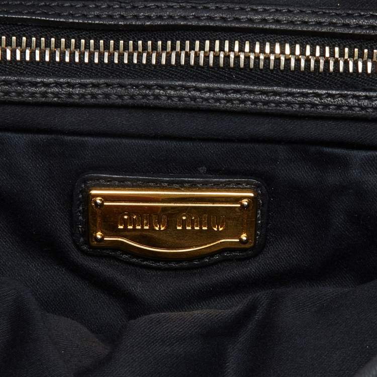 Pre Owned Miu Miu Black Matelassé Leather Coffer Hobo