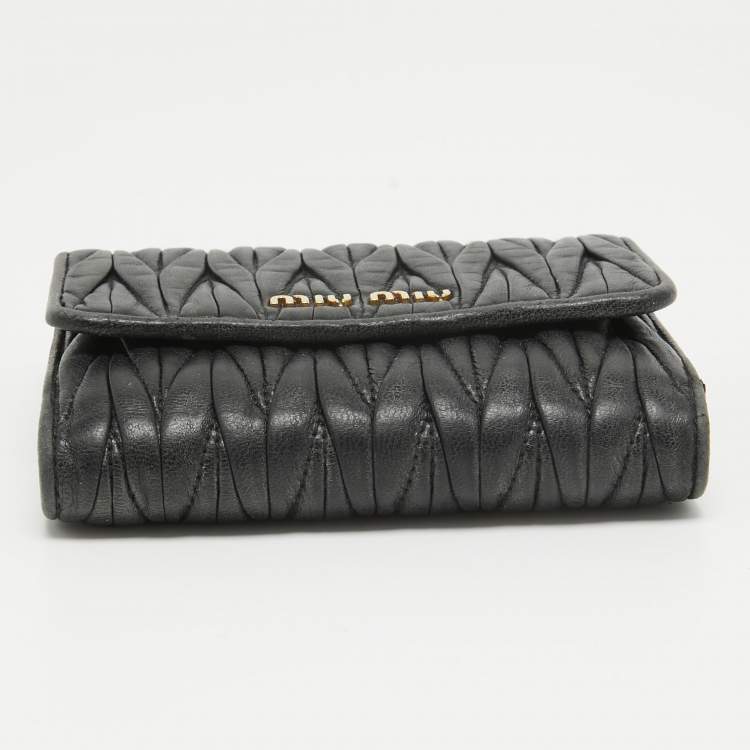 Pre Owned Miu Miu Black Matelasse Leather Flap Compact Wallet