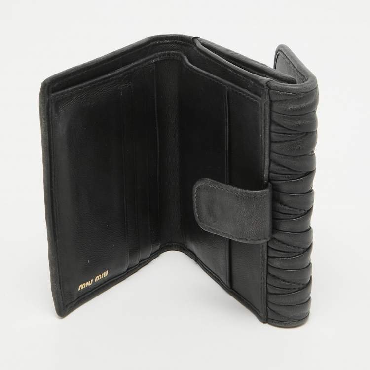 Pre Owned Miu Miu Black Matelasse Leather Flap Compact Wallet