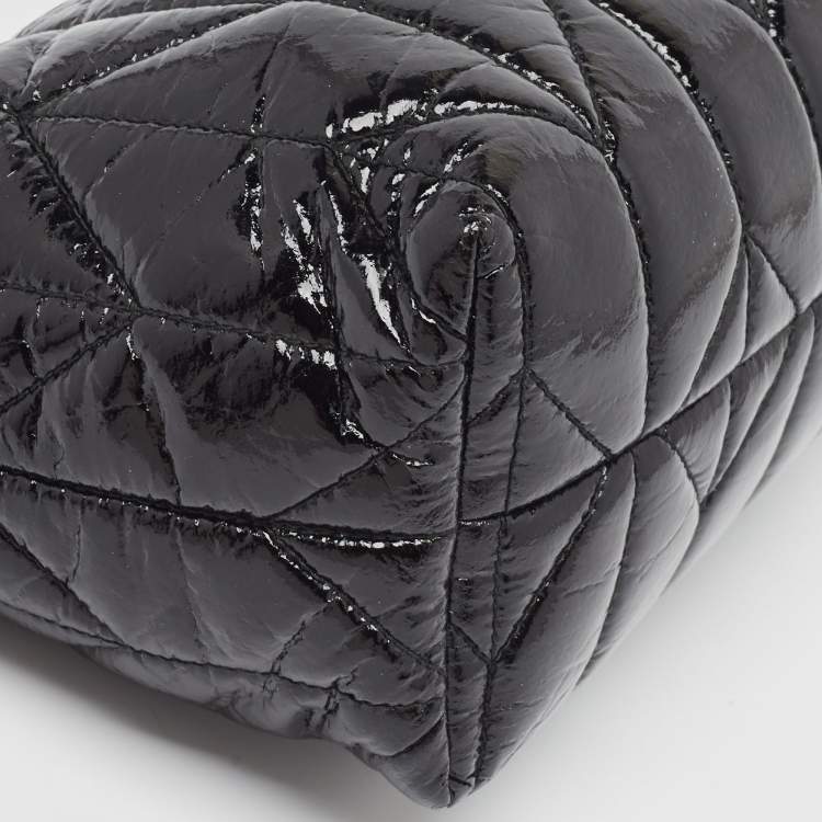 Pre Owned Miu Miu Black Quilted Patent Leather Mini Spirit Hobo