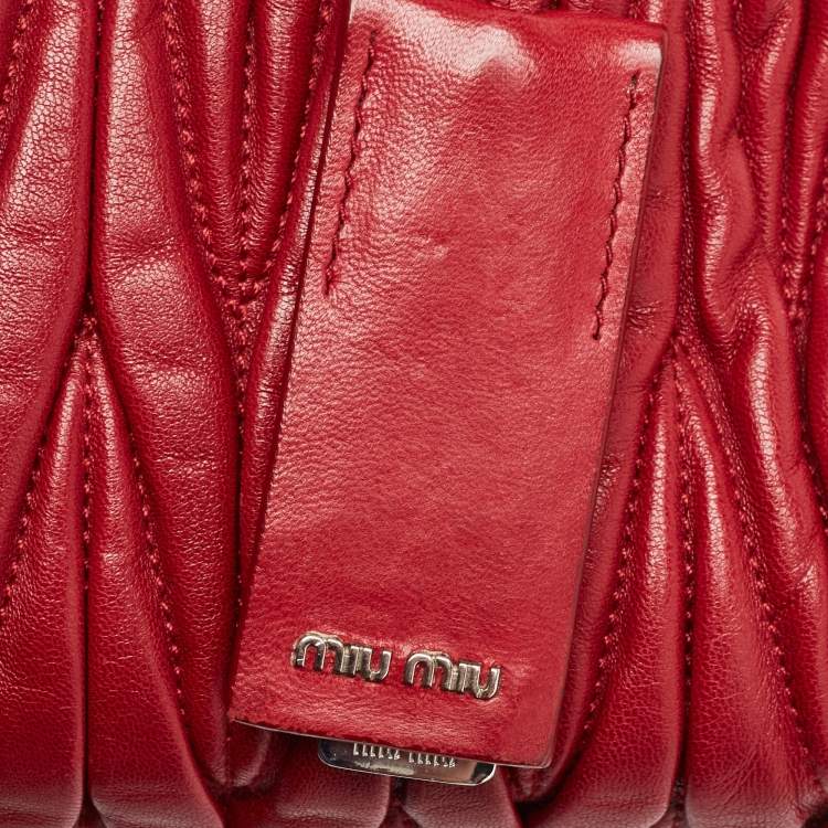 Pre Owned Miu Miu Red Matelasse Leather Top Zip Tote