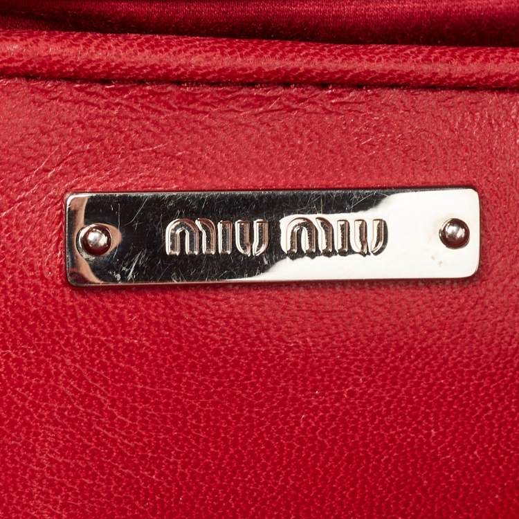 Pre Owned Miu Miu Red Matelasse Leather Top Zip Tote