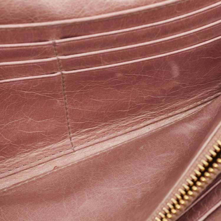 Pre Owned Miu Miu Light Pink Matelassé Leather Flap Continental Wallet