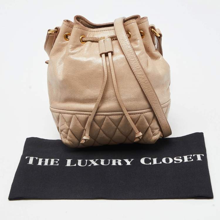 Pre Owned Miu Miu Beige Vitello Shine Leather Drawstring Bucket Bag