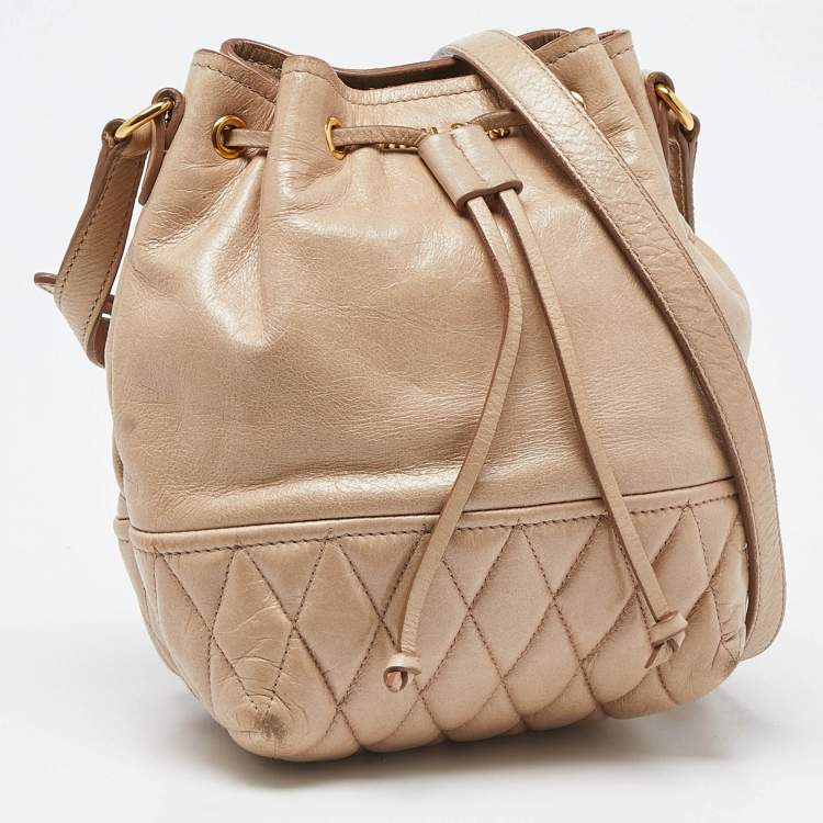 Pre Owned Miu Miu Beige Vitello Shine Leather Drawstring Bucket Bag