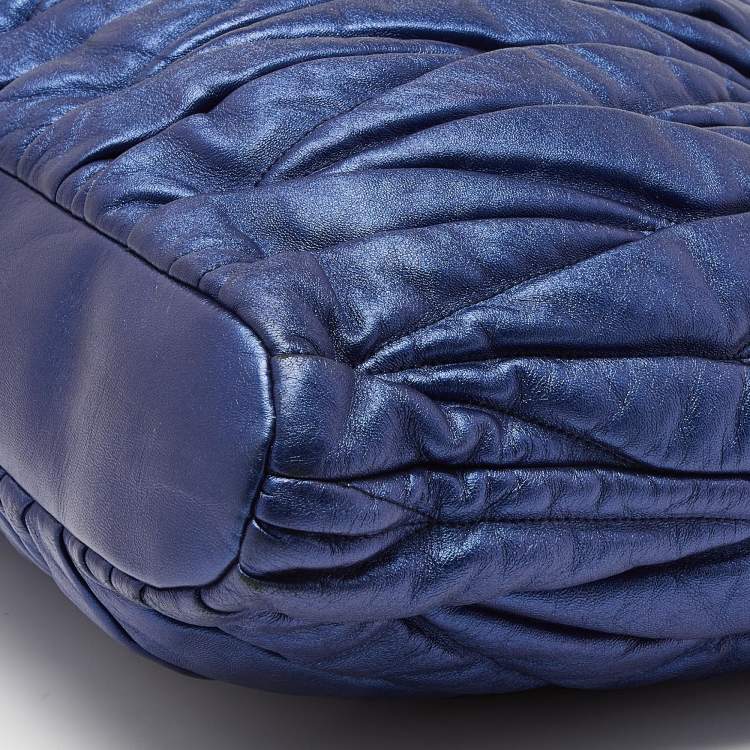 Pre Owned Miu Miu Metallic Blue Matelassé Leather Tote