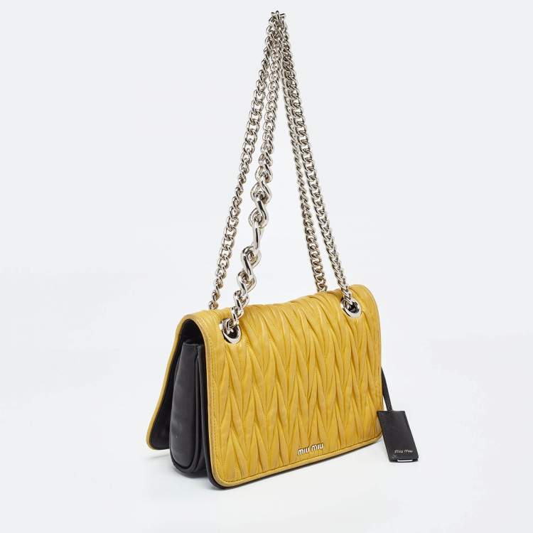 Pre Owned Miu Miu Yellow/Black Matelassé Leather Club Shoulder Bag