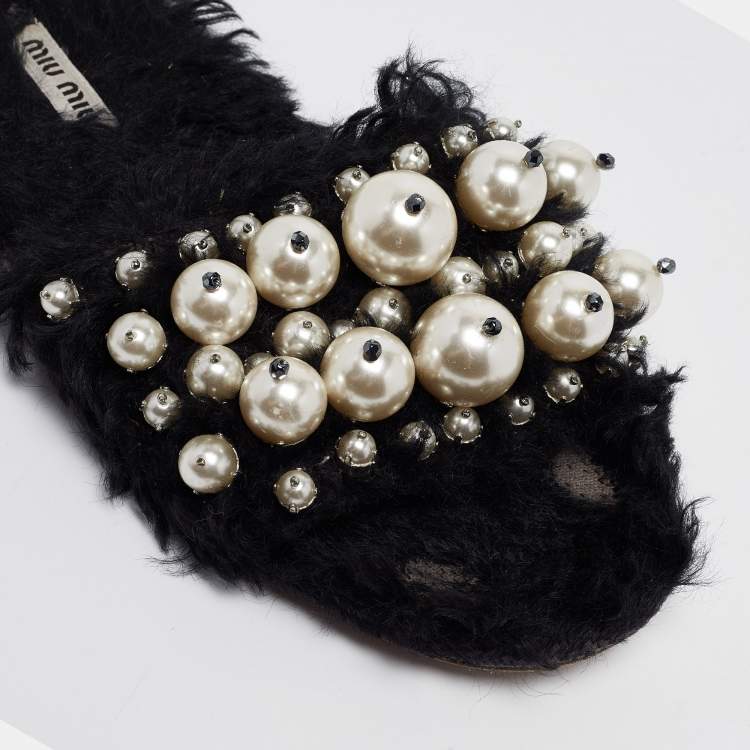 Pre Owned Miu Miu Black Fur Pearl Embellished Flat Slides Size 40