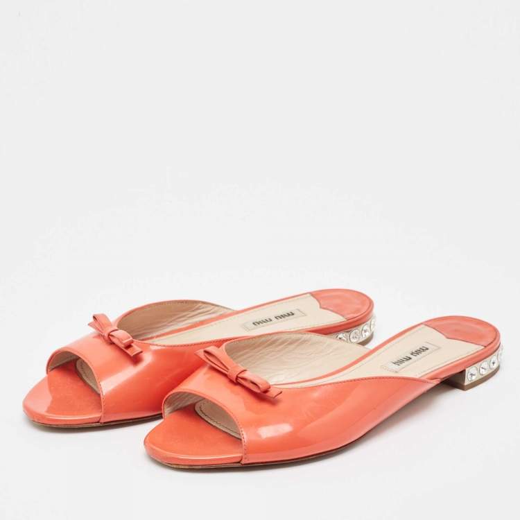 Pre Owned Miu Miu Orange Patent Flat Slides Size 38 