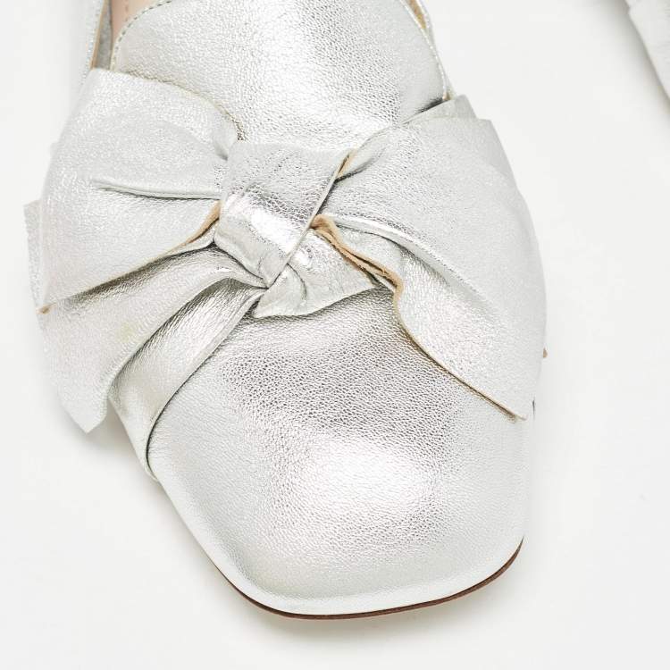 Pre Owned Miu Miu Silver Leather Bow Crystal Embellished Loafers Size 38