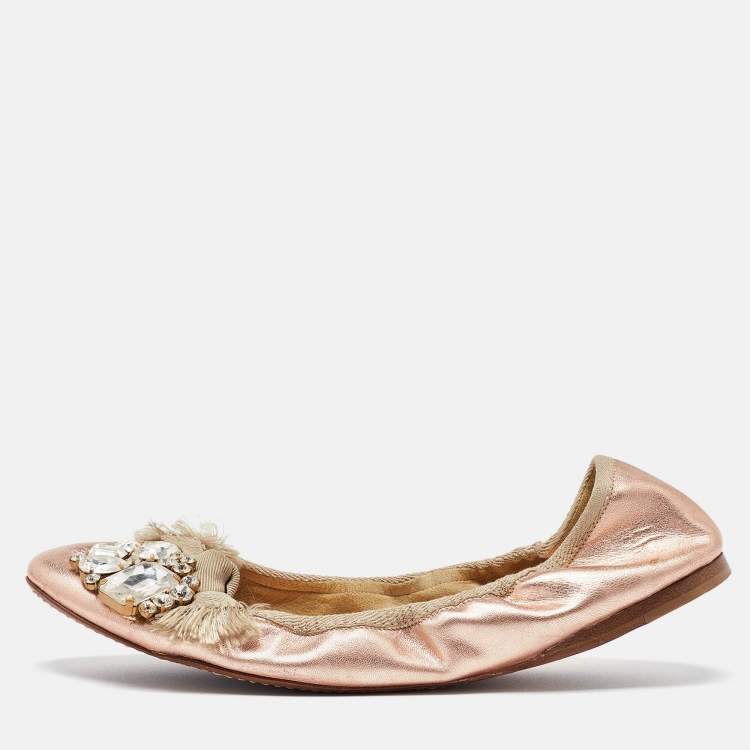 Pre Owned Miu Miu Metallic Rose Gold Leather Crystal Embellished Scrunch Ballet Flats Size 38.5