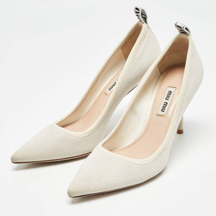 Pre Owned Miu Miu Cream Knit Fabric Pointed Toe Pumps Size 35.5