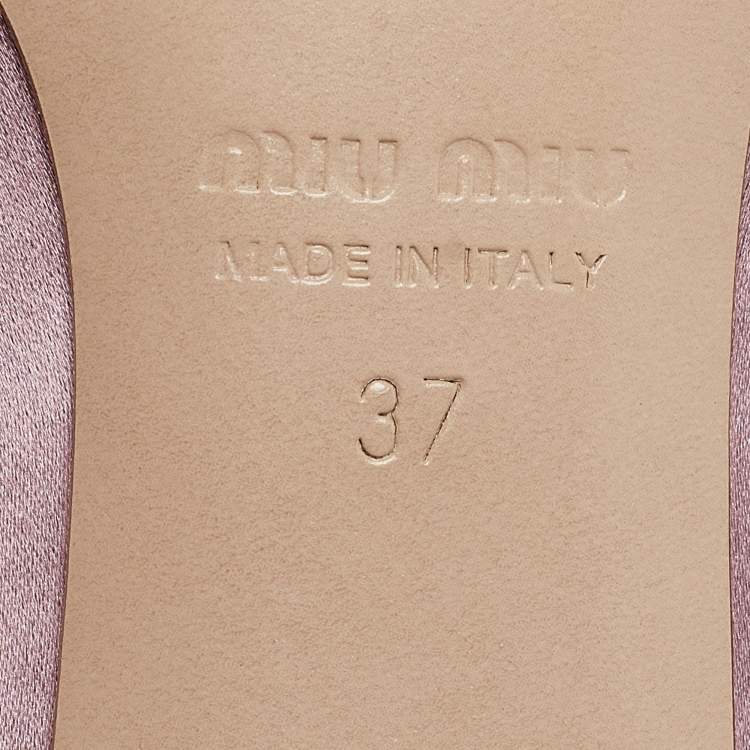 Pre Owned Miu Miu Purple Satin Crystal Embellished Pointed Toe Pumps Size 37